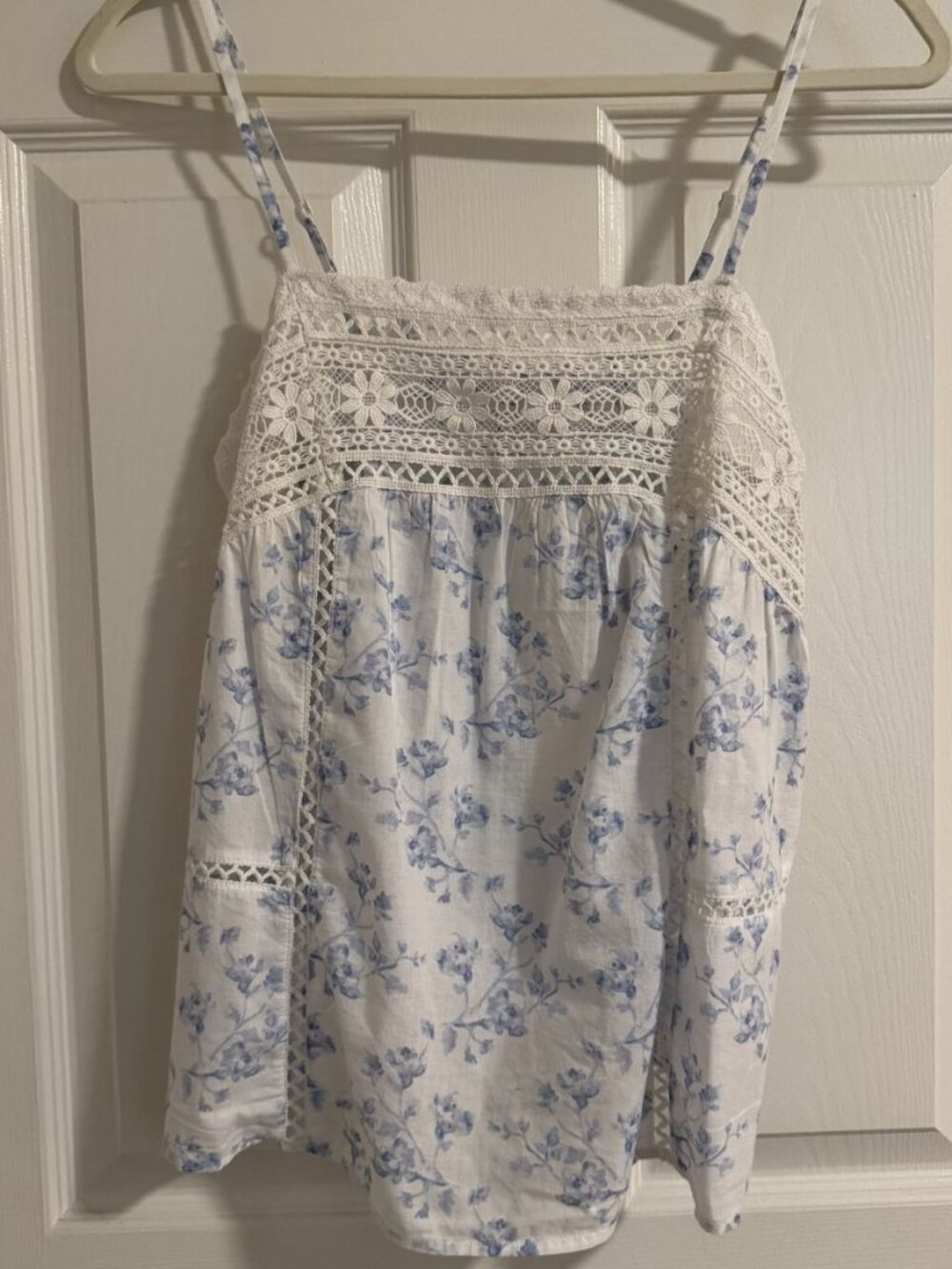 NWT Caroline Constas New York White Blue Floral Lace Trim Cami and Shorts Set - Picture 2 of 11